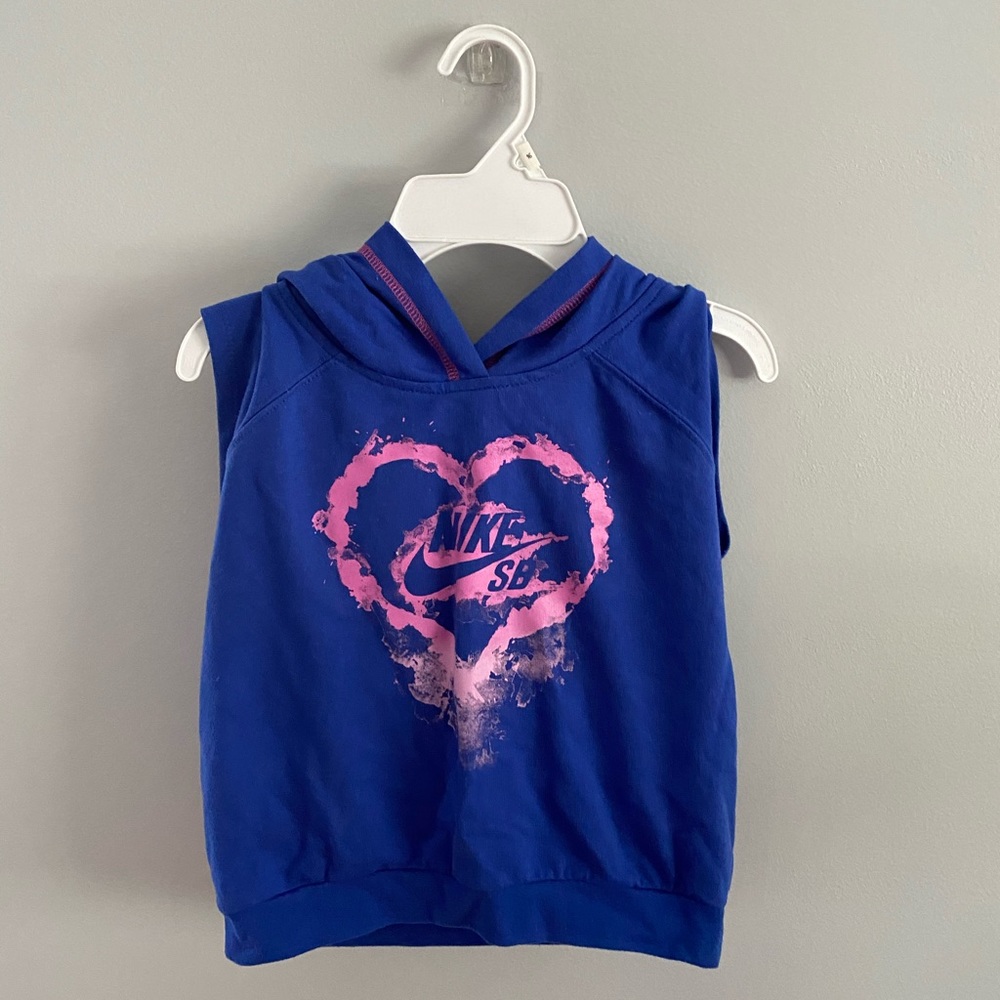 Nike Girls cropped hoodie